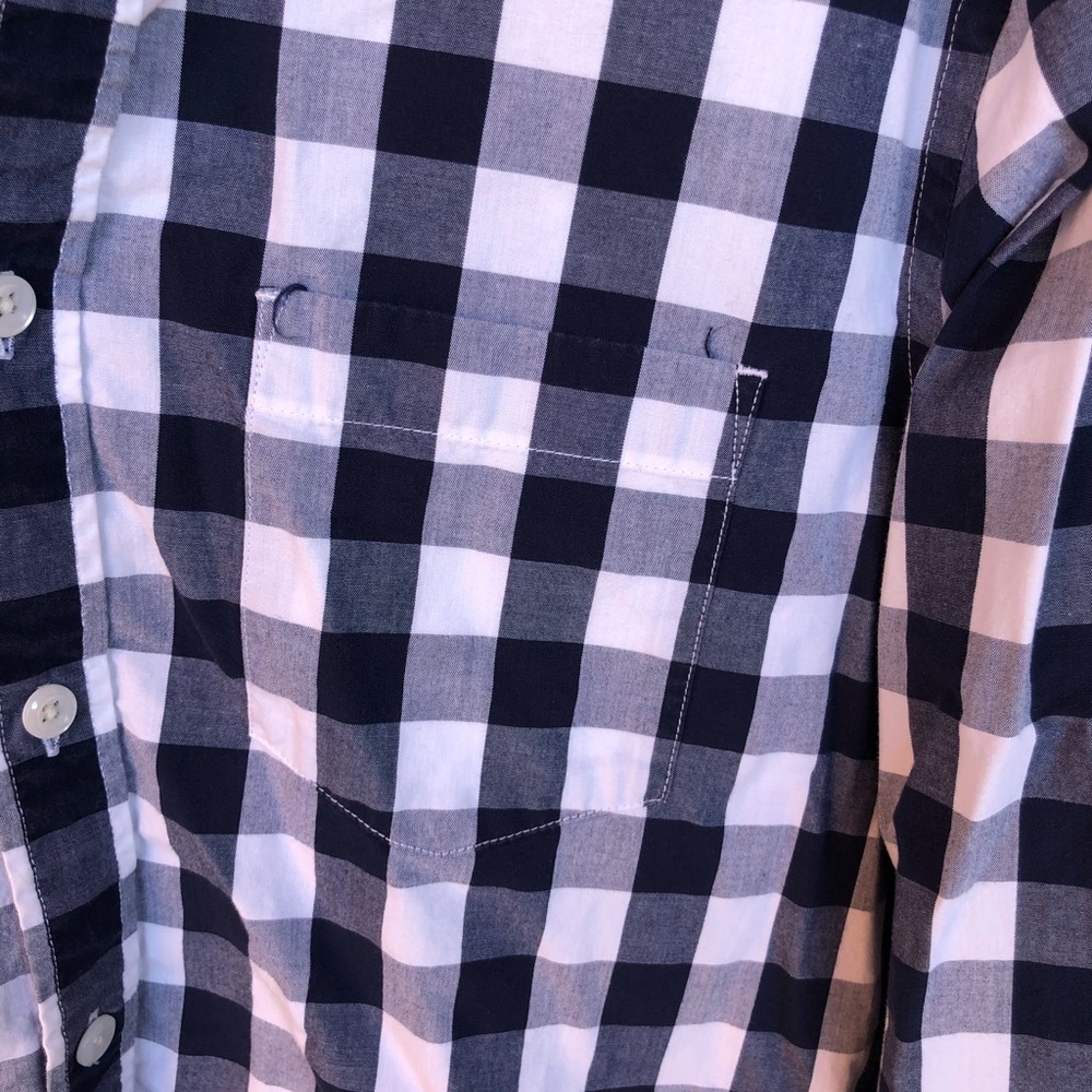 Express Button Down - Picture 4 of 4